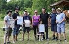 Przedstawiciele zainteresowanych podmiotów podpisujący list intencyjny w kwestii odtworzenia idei "Szlaku konnego w Błękitnej Krainie"
