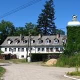 Zespół pałacowo-parkowy w Lędziechowie