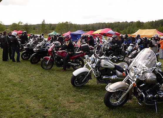 Wilkowski zlot motocykli fot. LOT "Ziemia Lęborska - Łeba" grafika