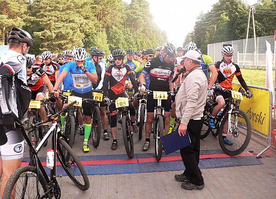 Grafika 1: Powrót króla