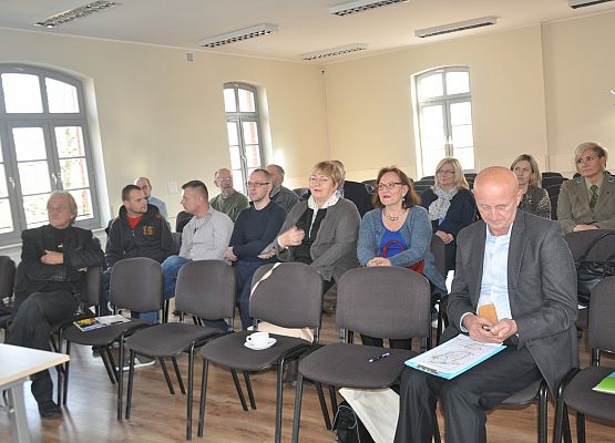 Grafika 1: O szlakach ziemi lęborskiej