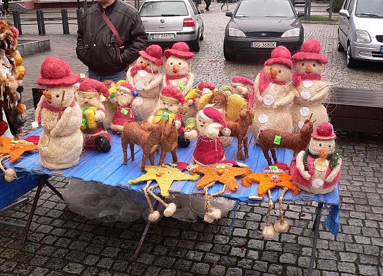 Grafika 12: II Jarmark Świąteczny – fotorelacja