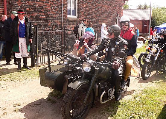 Grafika 12: Zawyły motory w Wilkowie!