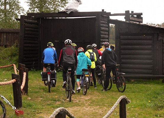 Grafika 10: Pocztylion 2016