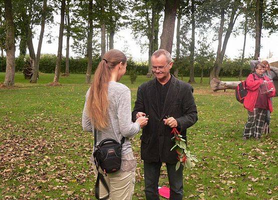 Grafika 6: V Plener Rzeźbiarski w Poraju – fotorelacja