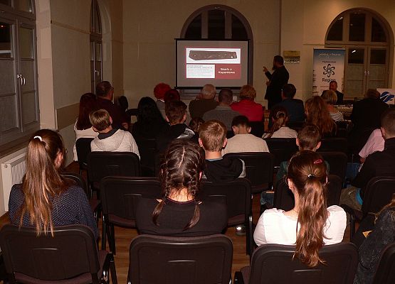 Grafika 6: Nowy przewodnik turystyczny