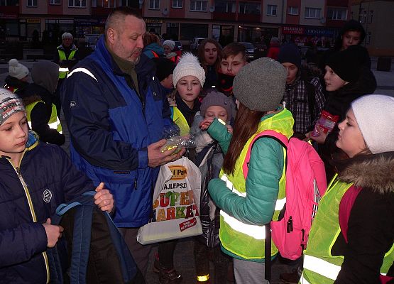 Grafika 2: Po zmierzchu po Lęborku