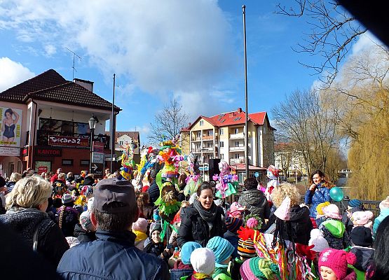 Grafika 9: Świętowaliśmy nadejście wiosny