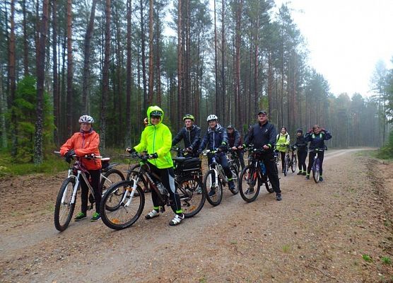 Grafika 12: Rowerem po gminie Cewice