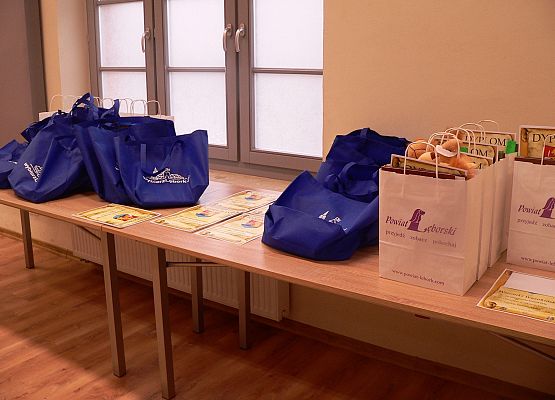 Grafika 2: Finał "Legend Błękitnej Krainy"