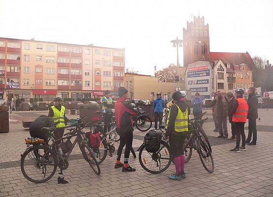 Grafika 1: Turystycznie po gminie Cewice