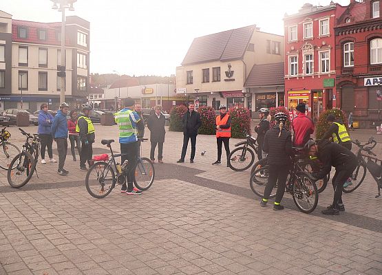 Grafika 2: Turystycznie po gminie Cewice