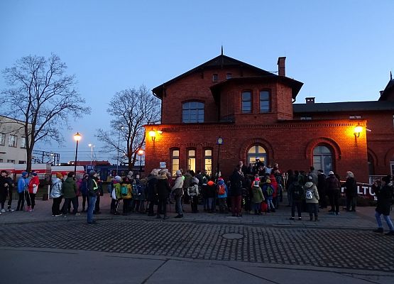 Grafika 3: Po zmierzchu po Lęborku