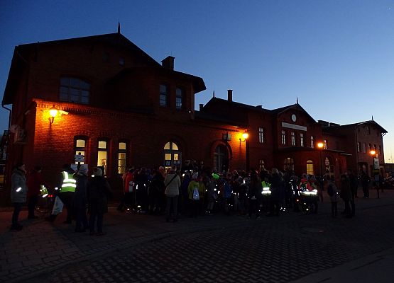 Grafika 6: Po zmierzchu po Lęborku