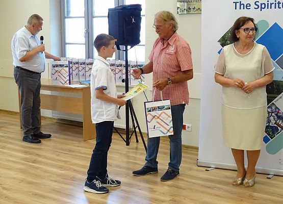 Grafika 12: Rozstrzygnięcie "Legend Błękitnej Krainy"