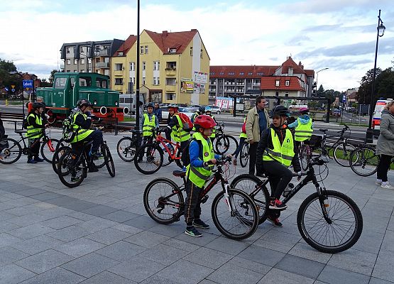 Grafika 6: Rajdy piesze i rowerowe w ramach ETZT