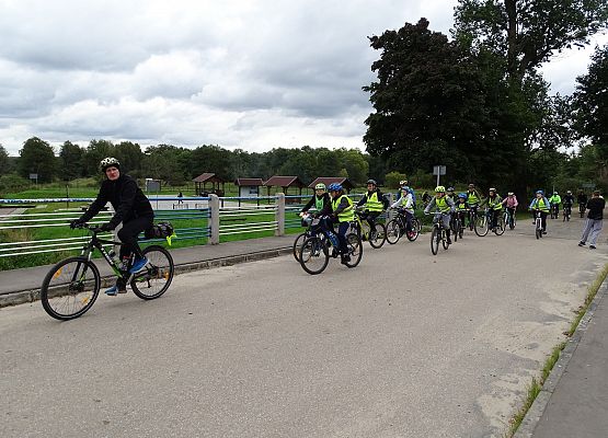 Grafika 18: Rajdy piesze i rowerowe w ramach ETZT