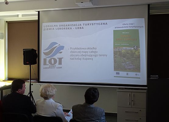 Grafika 8: "Łączy nas rzeka Łeba" &ndash; oferta LOT-u dla samorządów