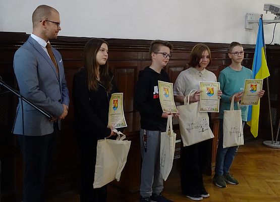 Grafika 7: Magdalena Kubiak ponownie triumfuje!