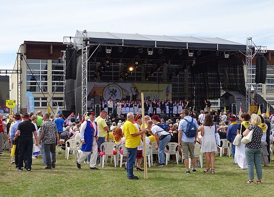 Grafika 12: Kaszubi świętowali w Brusach