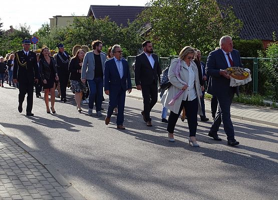 Grafika 7: Dożynek czas