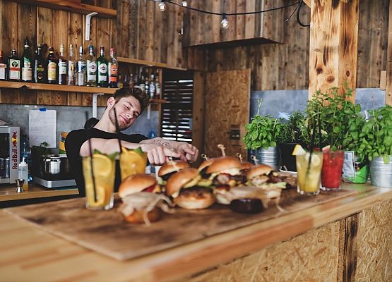 Zdjęcie ze strony Czary&Mary grafika