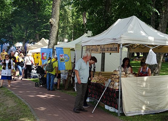 Grafika 9: Kaszubi świętowali w Kartuzach