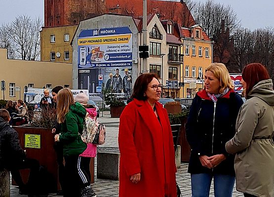 Grafika 2: Witaj wiosno, żegnaj zimo!