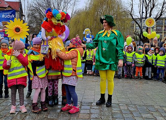 Grafika 32: Witaj wiosno, żegnaj zimo!