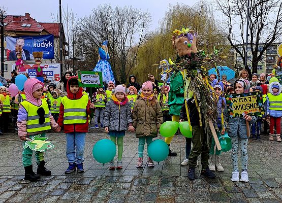 Grafika 10: Witaj wiosno, żegnaj zimo!