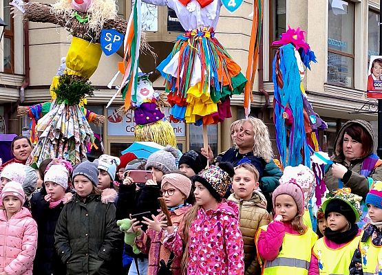 Grafika 19: Witaj wiosno, żegnaj zimo!