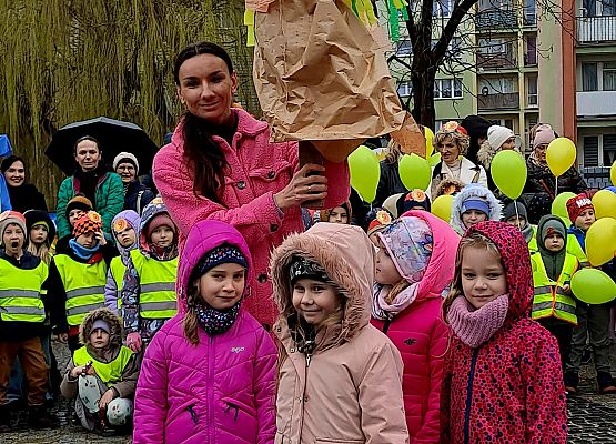 Grafika 16: Witaj wiosno, żegnaj zimo!