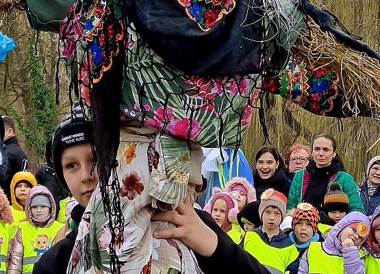 Grafika 17: Witaj wiosno, żegnaj zimo!