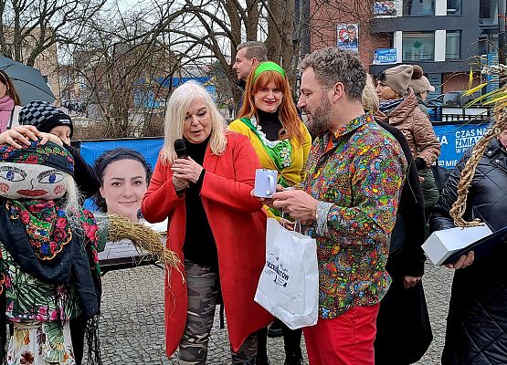 Grafika 44: Witaj wiosno, żegnaj zimo!