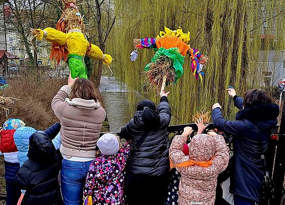 Grafika 45: Witaj wiosno, żegnaj zimo!