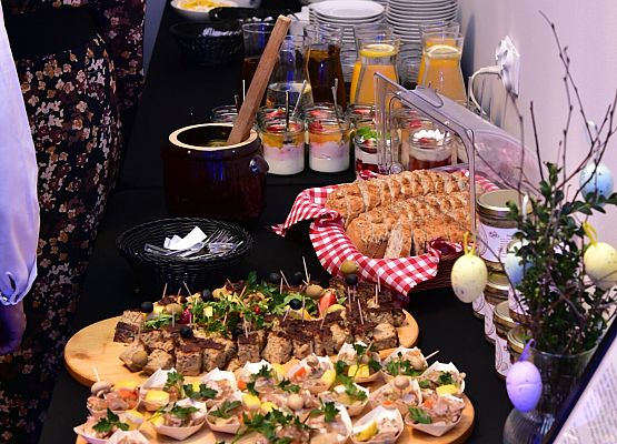 Grafika 3: 20 lat minęło