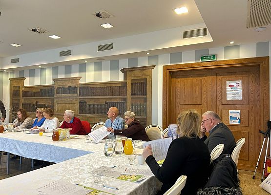 Grafika 5: Szkolenie „Mistrzowska obsługa klienta w turystyce społecznej” oraz standardy ochrony małoletnich za nami