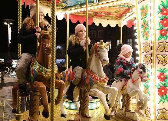 Grafika 9: II Jarmark Bożonarodzeniowy w Lęborku