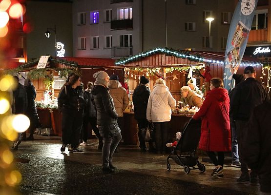 Grafika 10: II Jarmark Bożonarodzeniowy w Lęborku