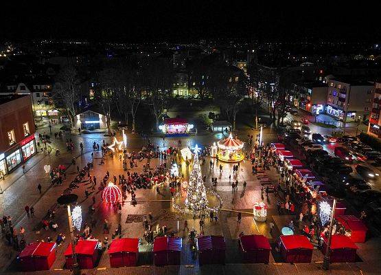 Grafika 4: II Jarmark Bożonarodzeniowy w Lęborku