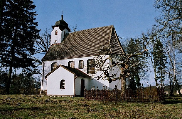 Kościół pw. Wniebowzięcia Najświętszej Maryi Panny w Roszczycach