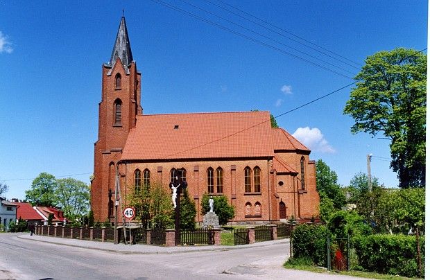 Kościół pw. św. Michała Archanioła w Łebuni