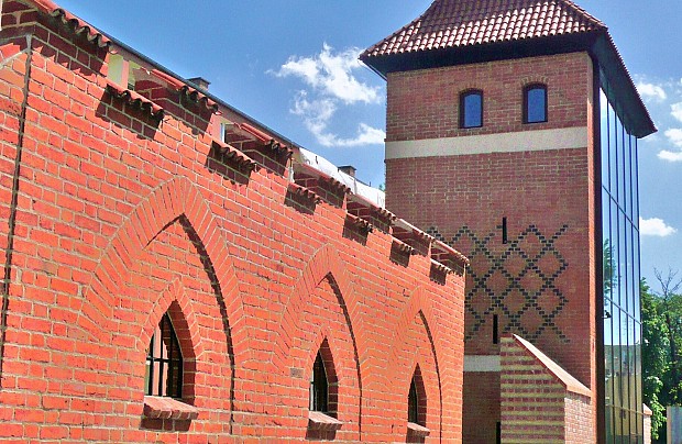 Średniowieczne obwarowania