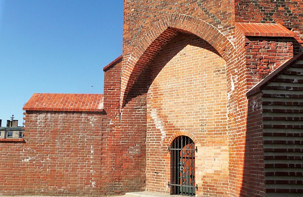 Średniowieczne obwarowania