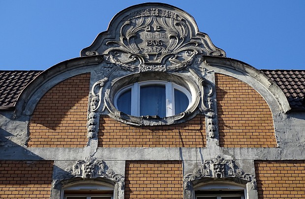 Kamienica przy ul. Mikołaja Reja 26