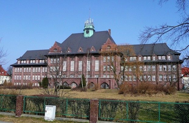 Budynek I LO w Lęborku