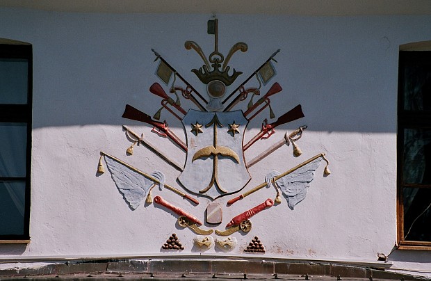 Zespół pałacowo-parkowy w Charbrowie