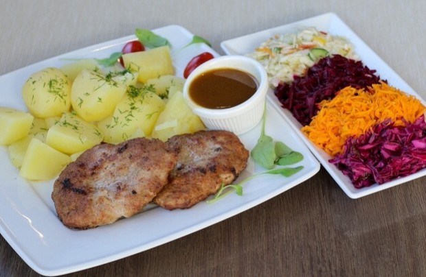 Zdjęcie ze strony www.zajazdlesnystaw.pl