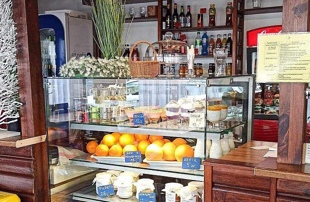 Zdjęcie ze strony www.grono.gda.pl/restauracje/oberza-cztery-pory-roku-strzebielino