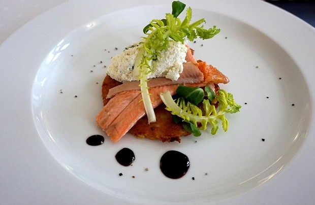 Zdjęcie ze strony www.dworek.czardasz.pl